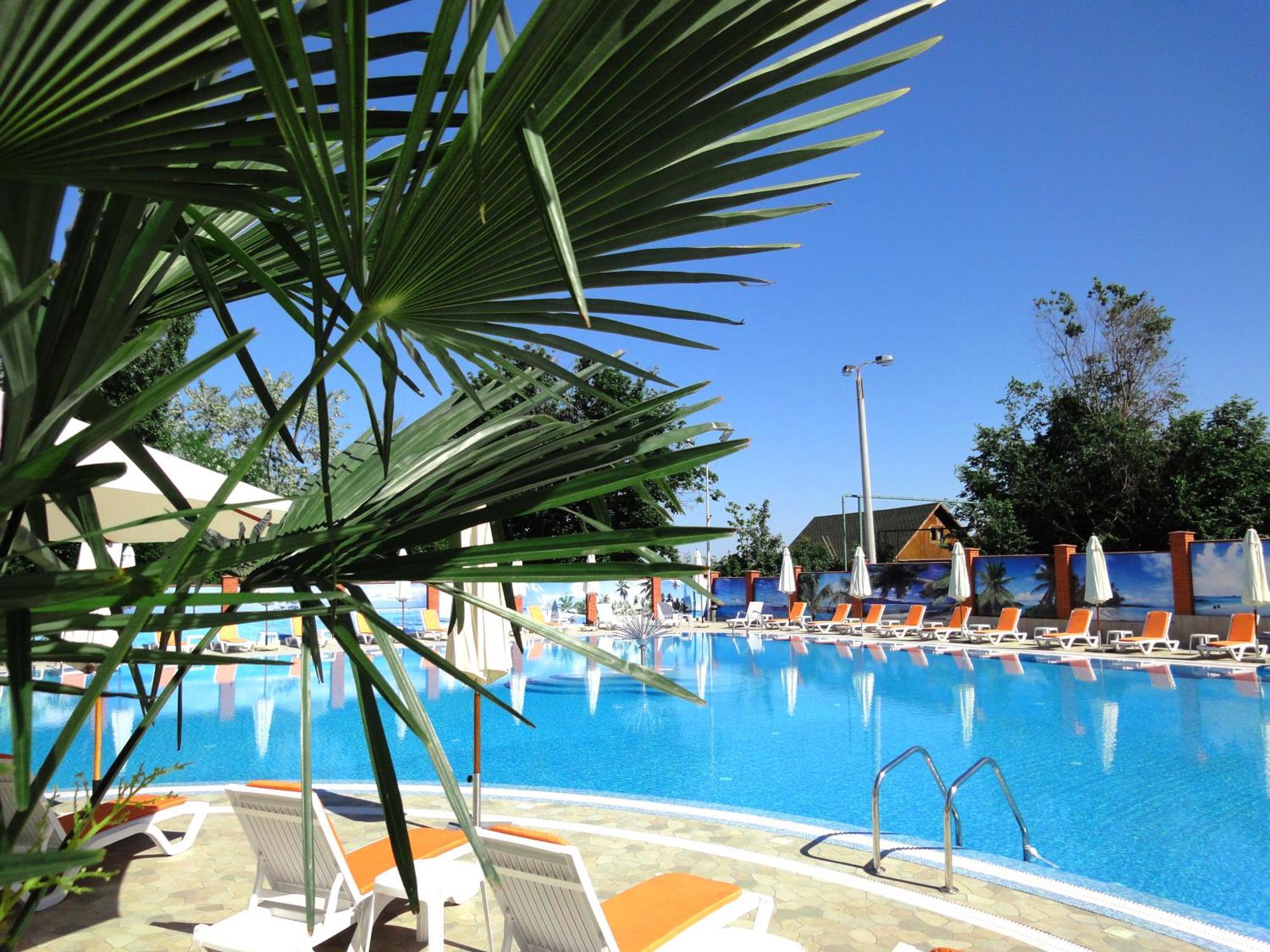 Grand-Marine Hotel & Spa Burlatsja Balka Eksteriør bilde