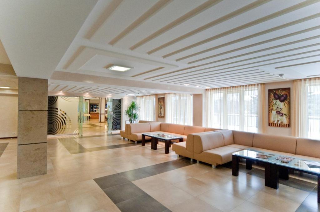 Grand-Marine Hotel & Spa Burlatsja Balka Eksteriør bilde